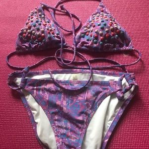 Victoria’s Secret Bikini Size M/L Multicolor
